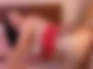 Live cam show with VeraNoireVip - Housewife on Mixed Magazine Live