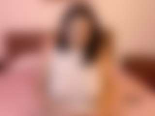 Live cam show with VeraNoireVip - Body Massage on Camsoda