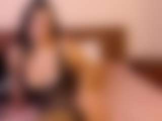 Live cam show with VeraNoireVip - Anal on Camsoda
