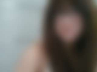 Live cam show with VivianBruce - Average on TeamSkeetLive
