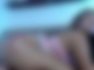 BoomZhara's Live Sex Cam Show