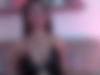 Live cam show with BoomZhara - BBW on Camsoda