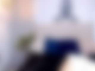 britanny-18's Live Sex Cam Show