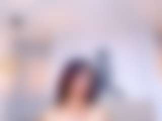 britanny-18's Live Sex Cam Show