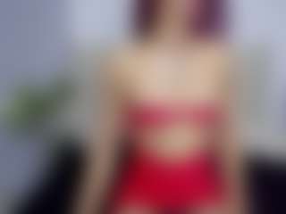 britanny-18's Live Sex Cam Show
