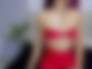 britanny-18's Live Sex Cam Show