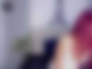 britanny-18's Live Sex Cam Show