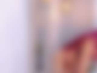 britanny-18's Live Sex Cam Show