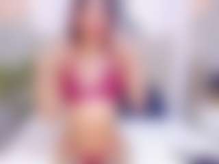 britanny-18's Live Sex Cam Show