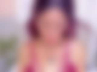britanny-18's Live Sex Cam Show