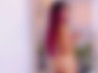 britanny-18's Live Sex Cam Show