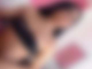 Live cam show with daniathompson - Brown Eyes on Camsoda