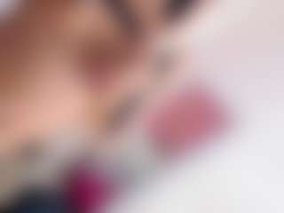 daniathompson's Live Sex Cam Show