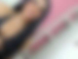 daniathompson's Live Sex Cam Show