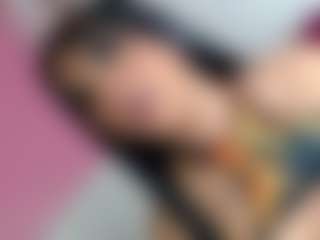 Live cam show with daniathompson - Brown Eyes on luckytryst.com