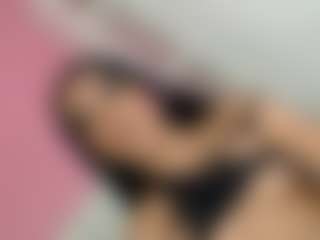 daniathompson's Live Sex Cam Show