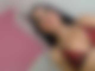 Live cam show with daniathompson - HD on livesuperchat.net