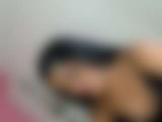 daniathompson's Live Sex Cam Show