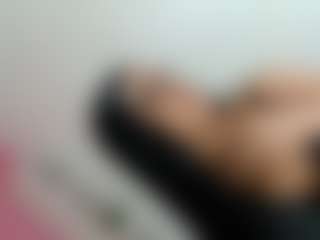 daniathompson's Live Sex Cam Show