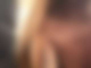 Domekaqueen's Live Sex Cam Show