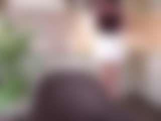 Live cam show with LILI - Striptease Teen (18+) on AdultVida.com