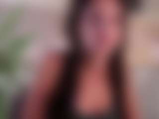 Live cam show with LILI - Teen (18+) on CamSextacy