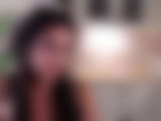 Live cam show with LILI - Facial Piercings on sexylive.show