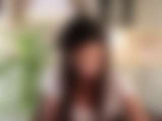 Live cam show with LILI - Facial Piercings on Camsoda