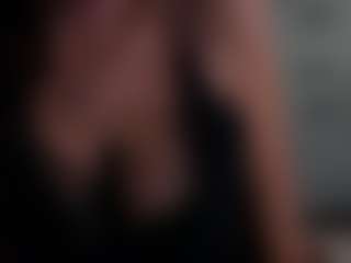 LILI's Live Sex Cam Show