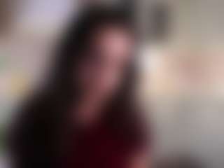Live cam show with LILI - Squirt on SinfulBabes