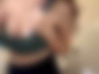 Live cam show with LILI - Granny Squirt on sexylive.show