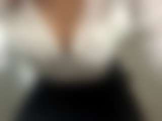 LILI's Live Sex Cam Show