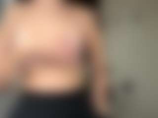 LILI's Live Sex Cam Show