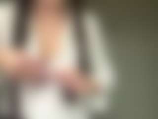 Live cam show with LILI - Hairy Pussy on madthumbs