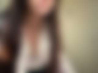 Live cam show with LILI - Public on Camsoda