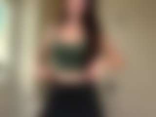 Live cam show with LILI - Hairy Pussy on Cam Slut