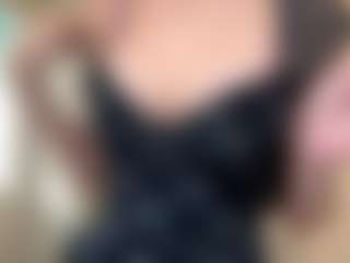 Live cam show with LILI - Blue Eyes on Gym Cam Girls