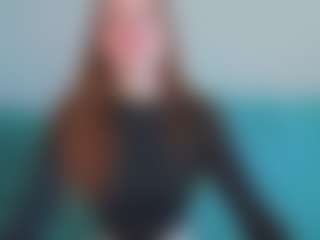 ElinorDotie's Live Sex Cam Show