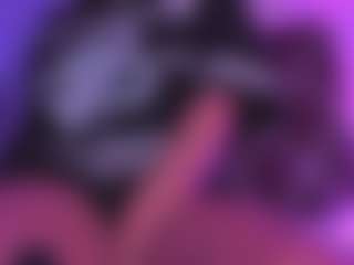 Spettacolo in cam dal vivo con Eva - Squirt su Camsoda