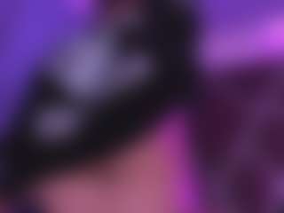 Eva's Live Sex Cam Show