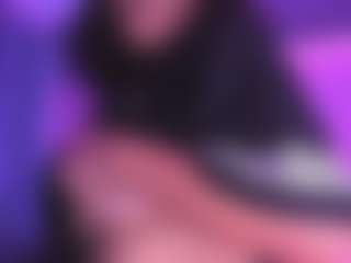 Eva's Live Sex Cam Show