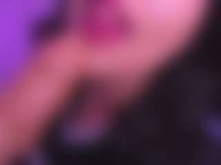 Eva's Live Sex Cam Show