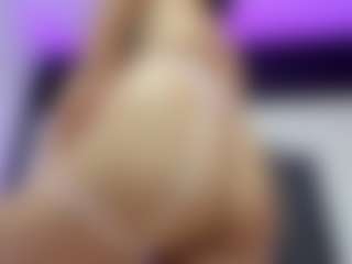 Eva's Live Sex Cam Show
