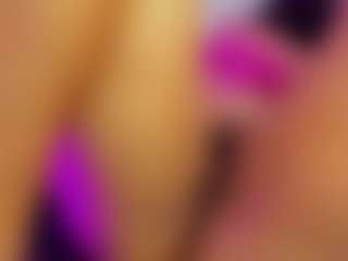 Live cam show with Eva - Hairy Pussy Brown Hair on sexylive.show