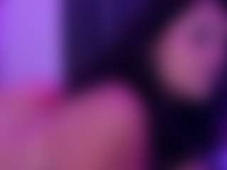 Эротическая трансляция с Eva — Hairy Pussy на Camsoda