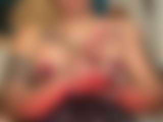 Live cam show with FayolaValewe - Tease on Camsoda
