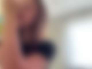 HildaLenci's Live Sex Cam Show