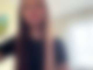 HildaLenci's Live Sex Cam Show