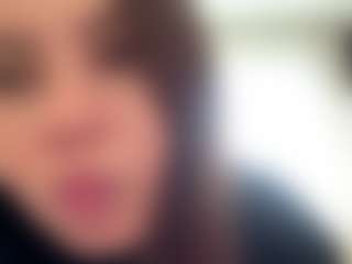 HildaLenci's Live Sex Cam Show