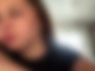HildaLenci's Live Sex Cam Show